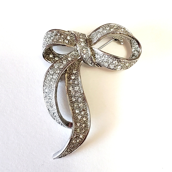 Vintage Silver Tone Rhinestone Bow Brooch, Silvertone Ribbon Pin - Picture 2 of 8